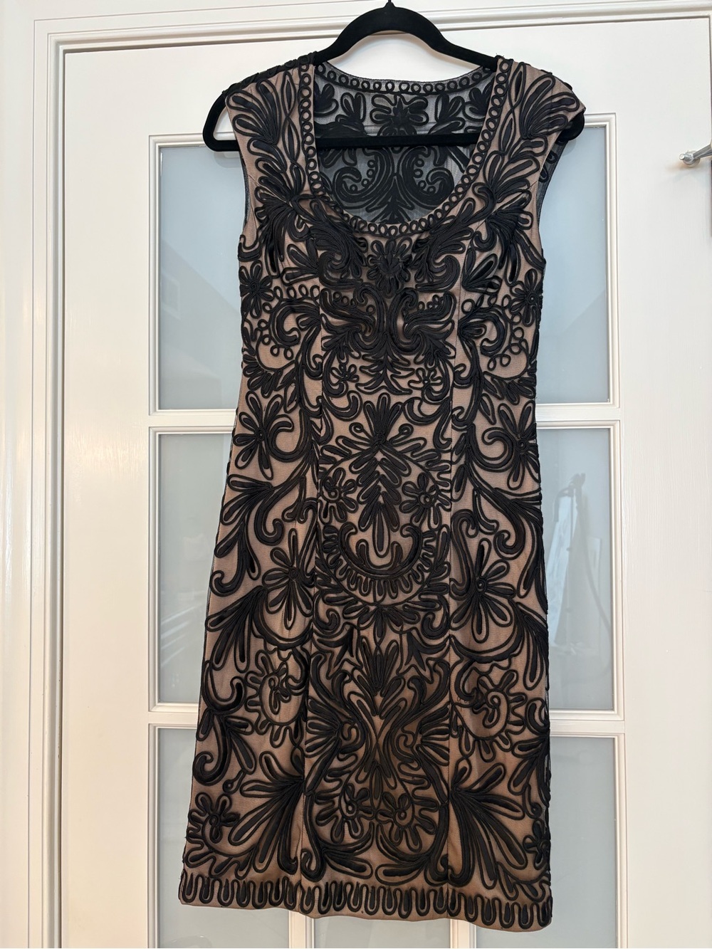 Sue Wong Black Embroidered Overlay Sheath Dress - Elegant Evening Wear